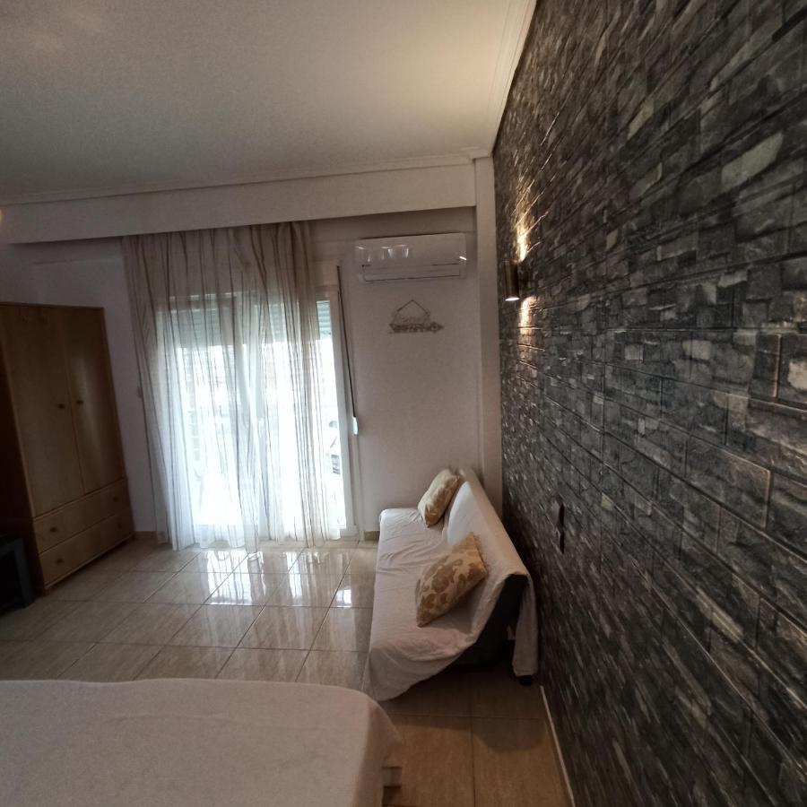 Studio Near The Port !!! Paralia Katerinis Exterior photo